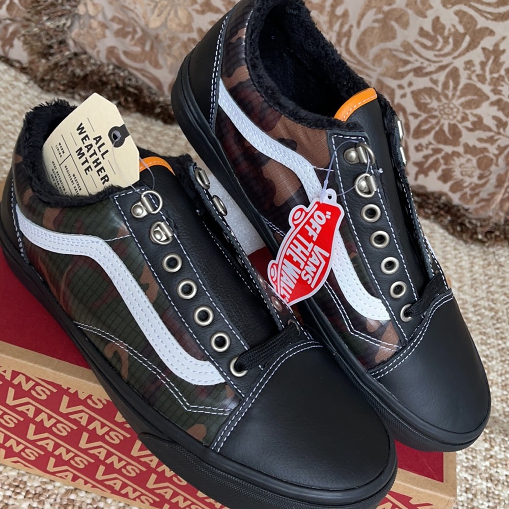Vans WMNS Old Skool Mte Black/Camo Sneakers - Picture 11 of 16